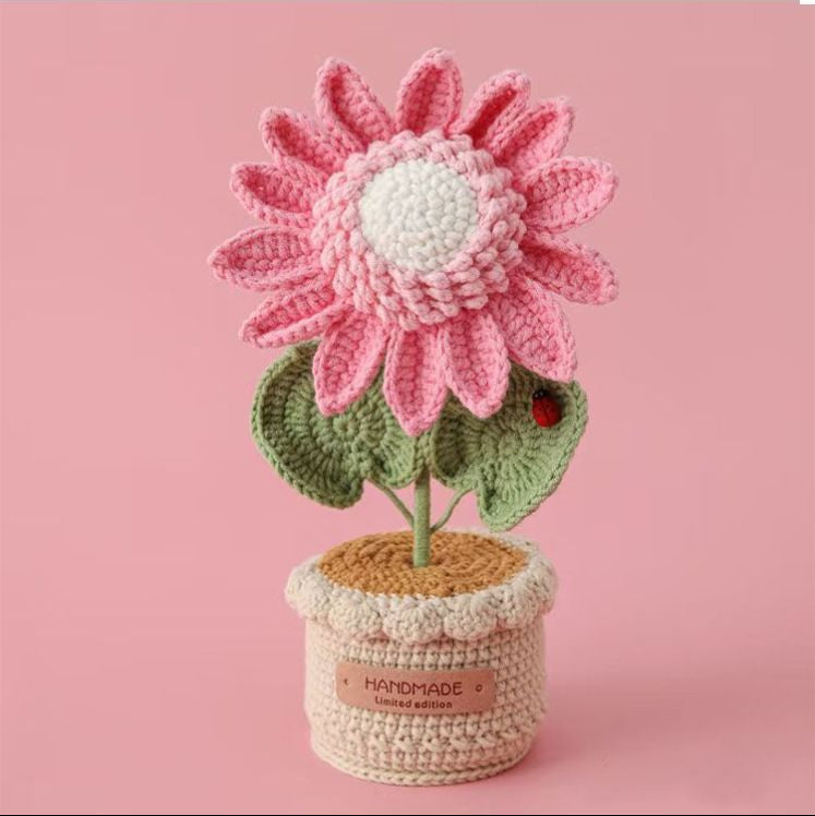 Handmade Crochet Potted Sunflower, Knitted Yarn Flower Decoration, front view