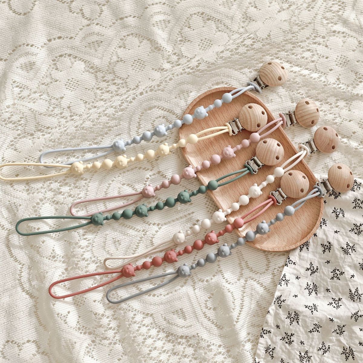 Silicone Dummy Clip, Beaded Soother Holder with Beech Wood Clip & Bear, Face Beads, 22 cm, 7 Colours, front view